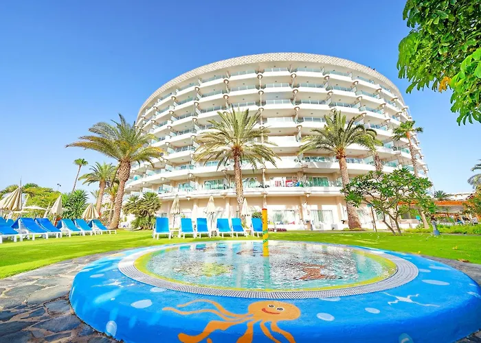 Bull Escorial & Hotel 3*