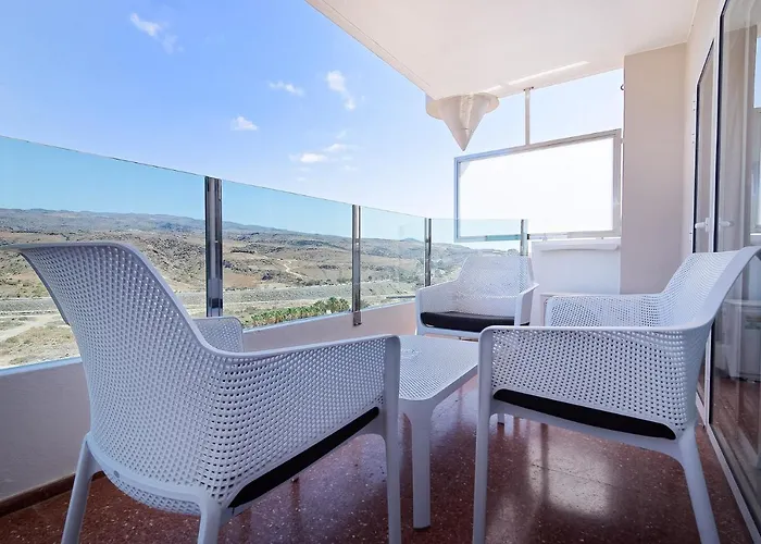 Bull Escorial & 3* بلايا ديل إنغلز