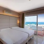 Ξενοδοχείο Bull Escorial & 3*