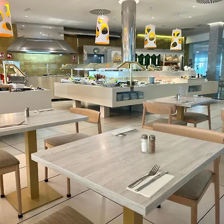 Otel Bull Escorial & 3*