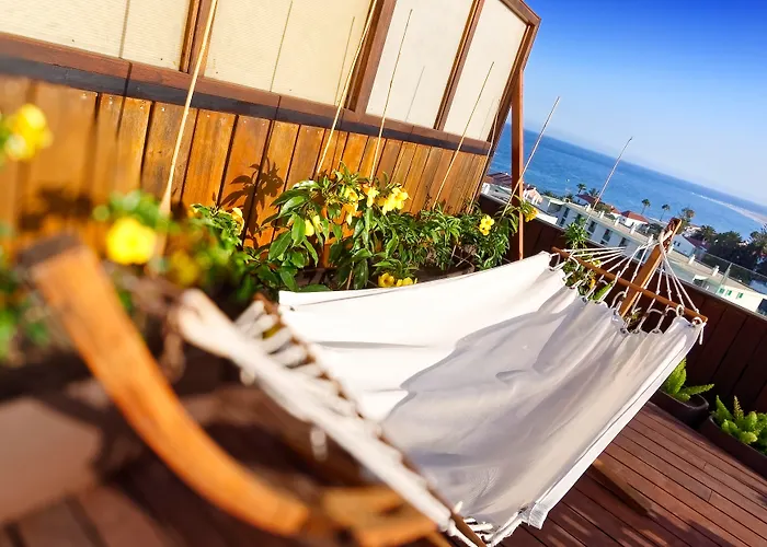 Bull Escorial & Playa del Ingles (Gran Canaria)