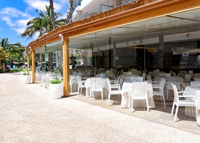 Bull Escorial & Hotel 3*