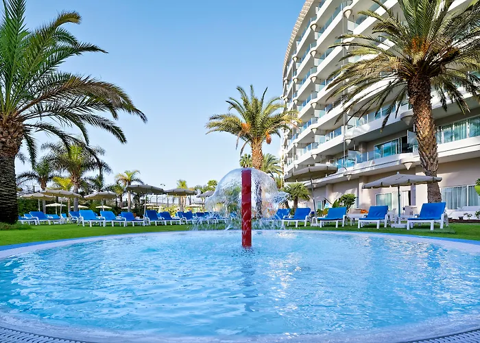 Bull Escorial & 酒店