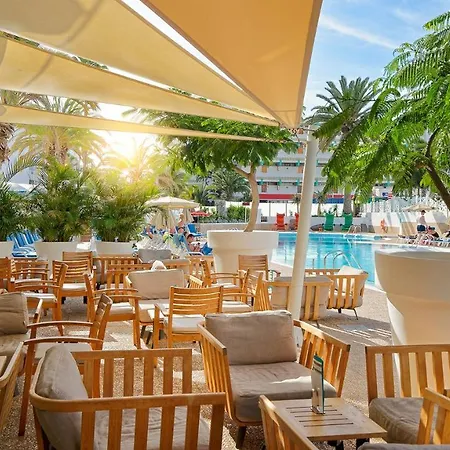 Bull Escorial & Hotel 3*